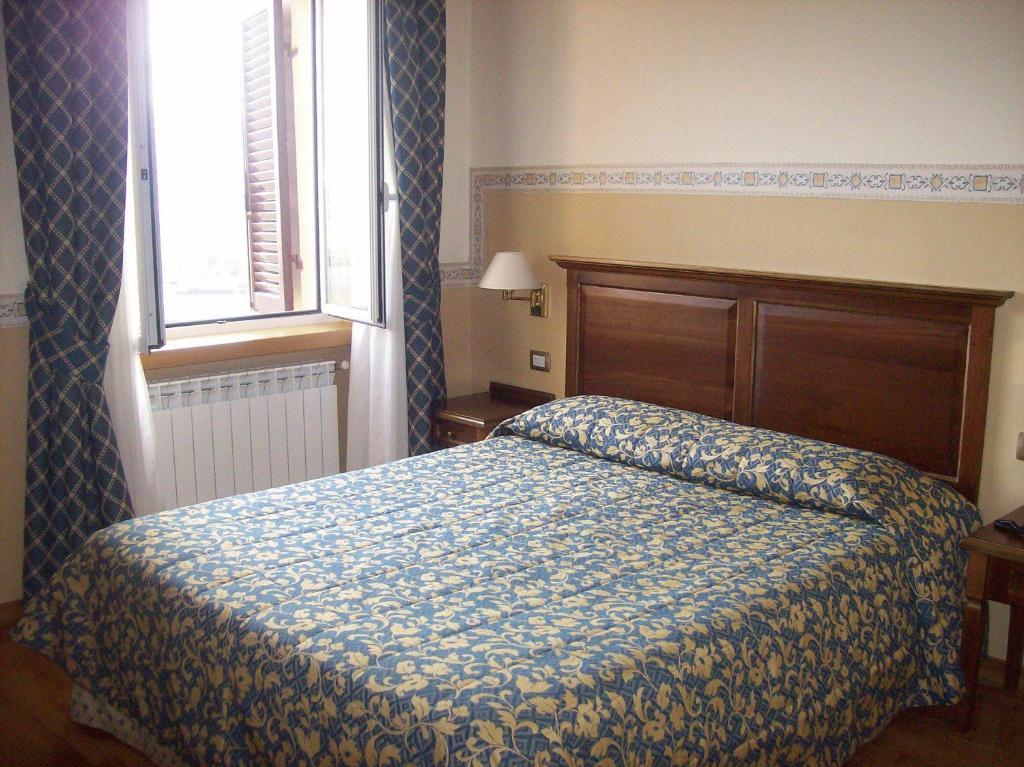 ספלו Albergo Il Cacciatore מראה חיצוני תמונה