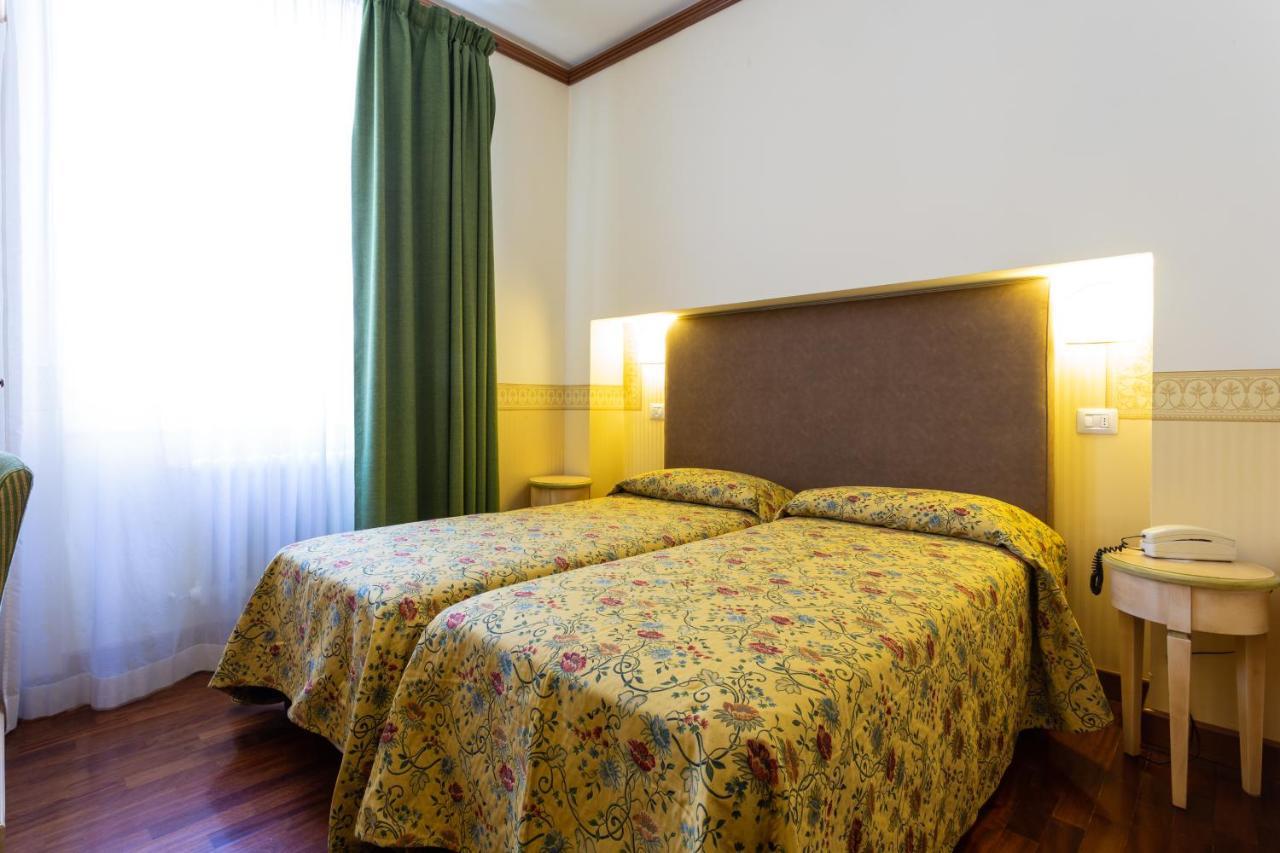 ספלו Albergo Il Cacciatore מראה חיצוני תמונה
